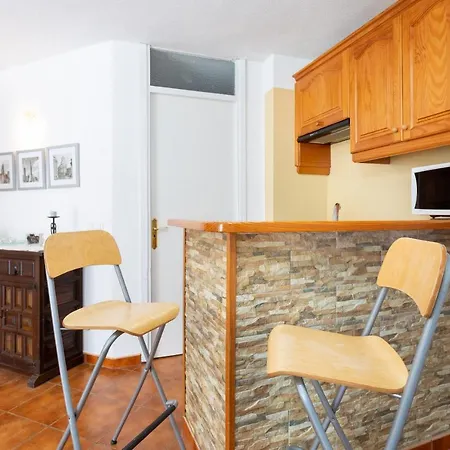 Frontline With Pool Apartment *