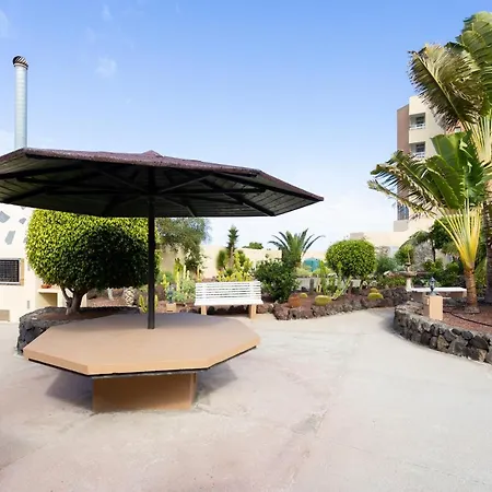 Apartment Frontline With Pool *