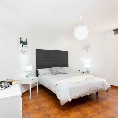 Apartment Frontline With Pool Los Silos